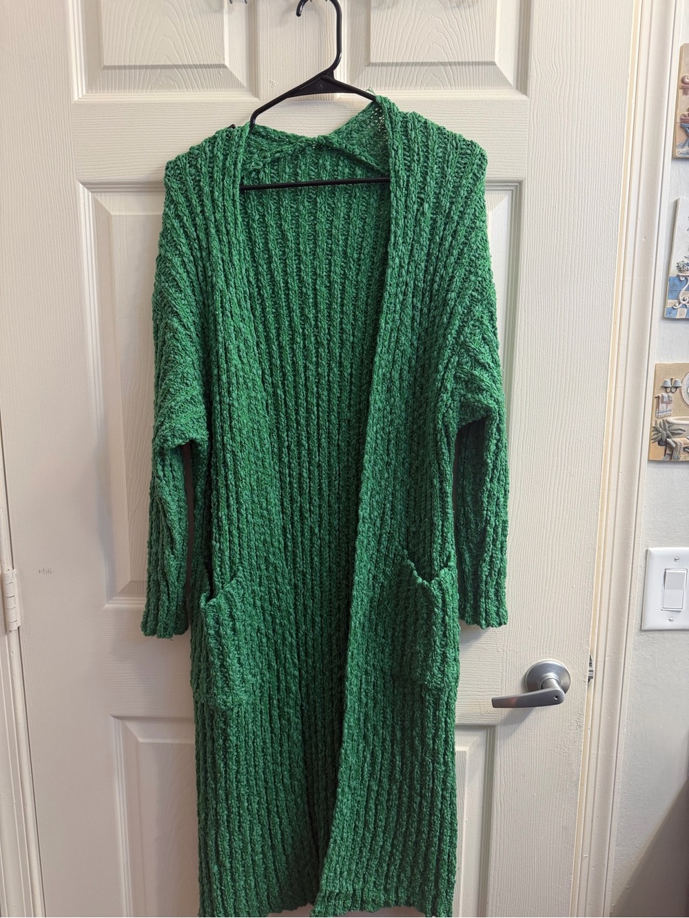Long Open-Front Green Knit Cardigan with Pockets